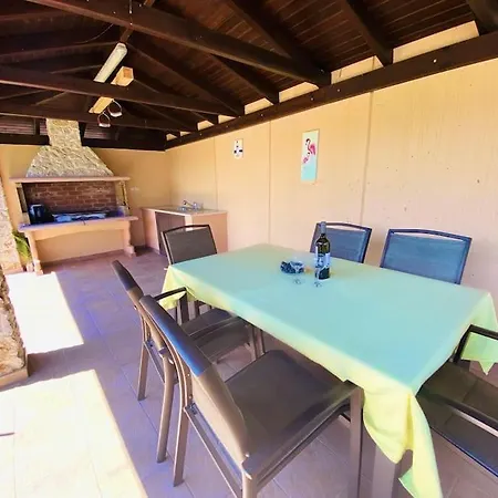 Oceanview Vicky Villa